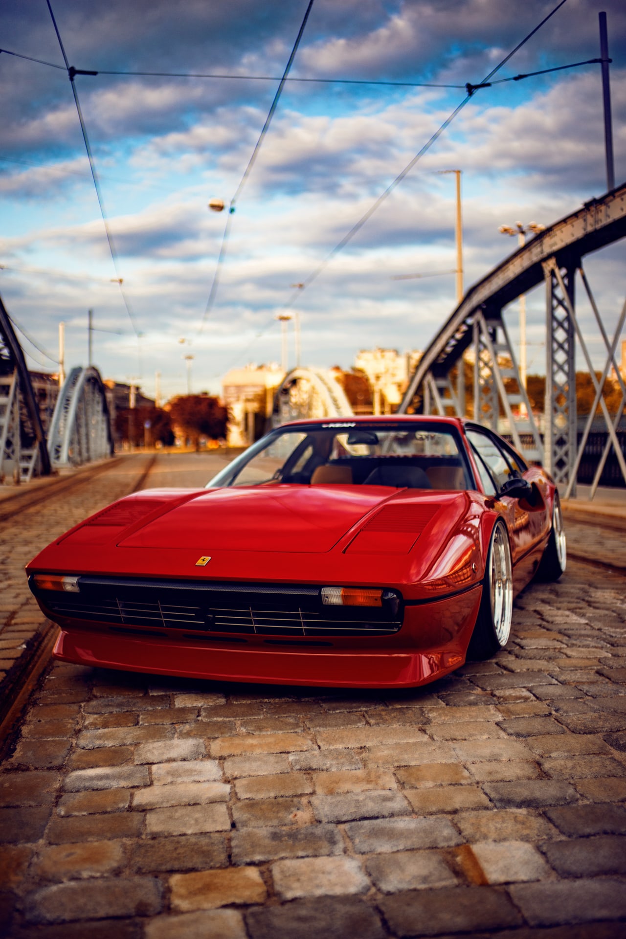 Суперкар Ferrari 308GTB