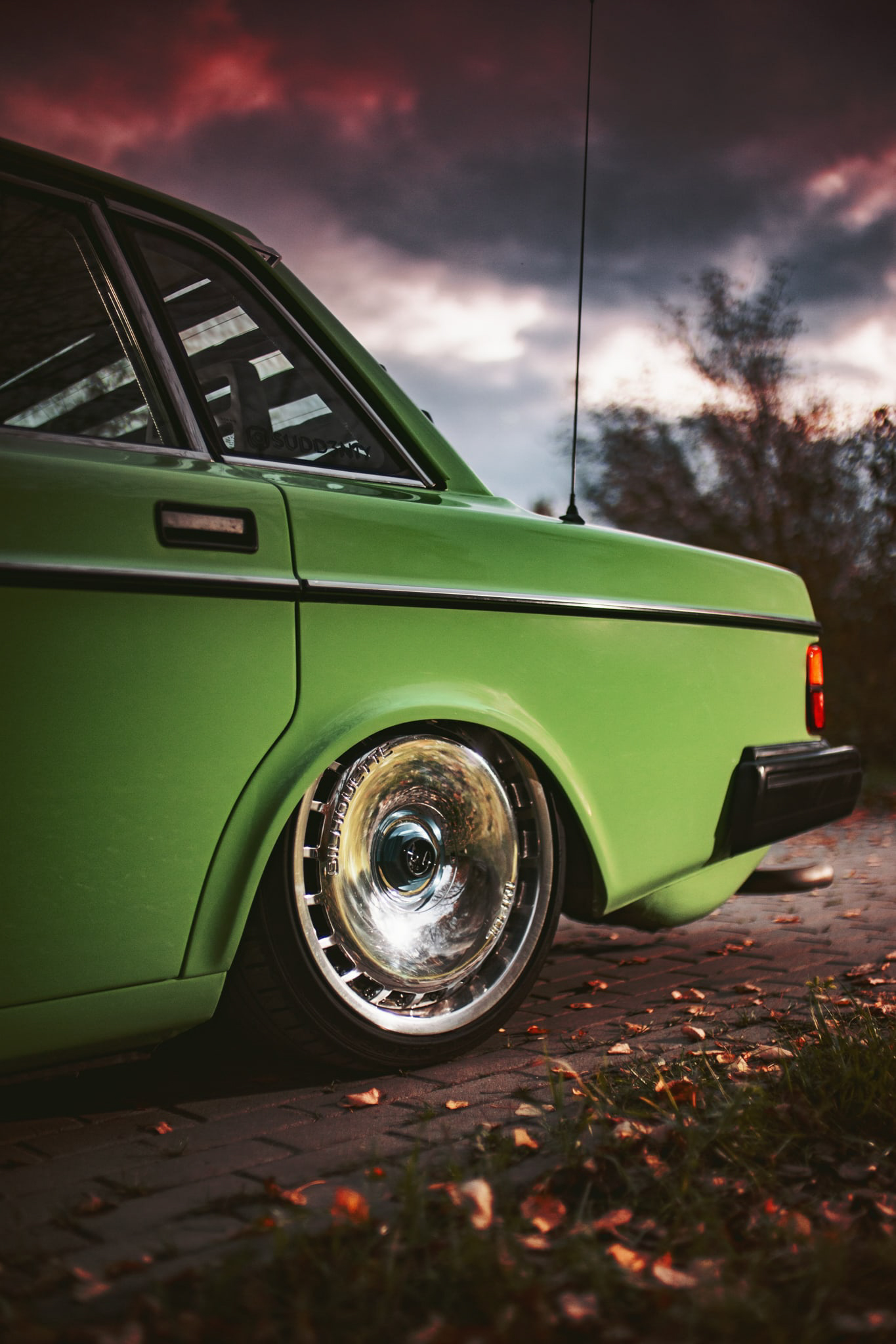 bagged volvo 240 