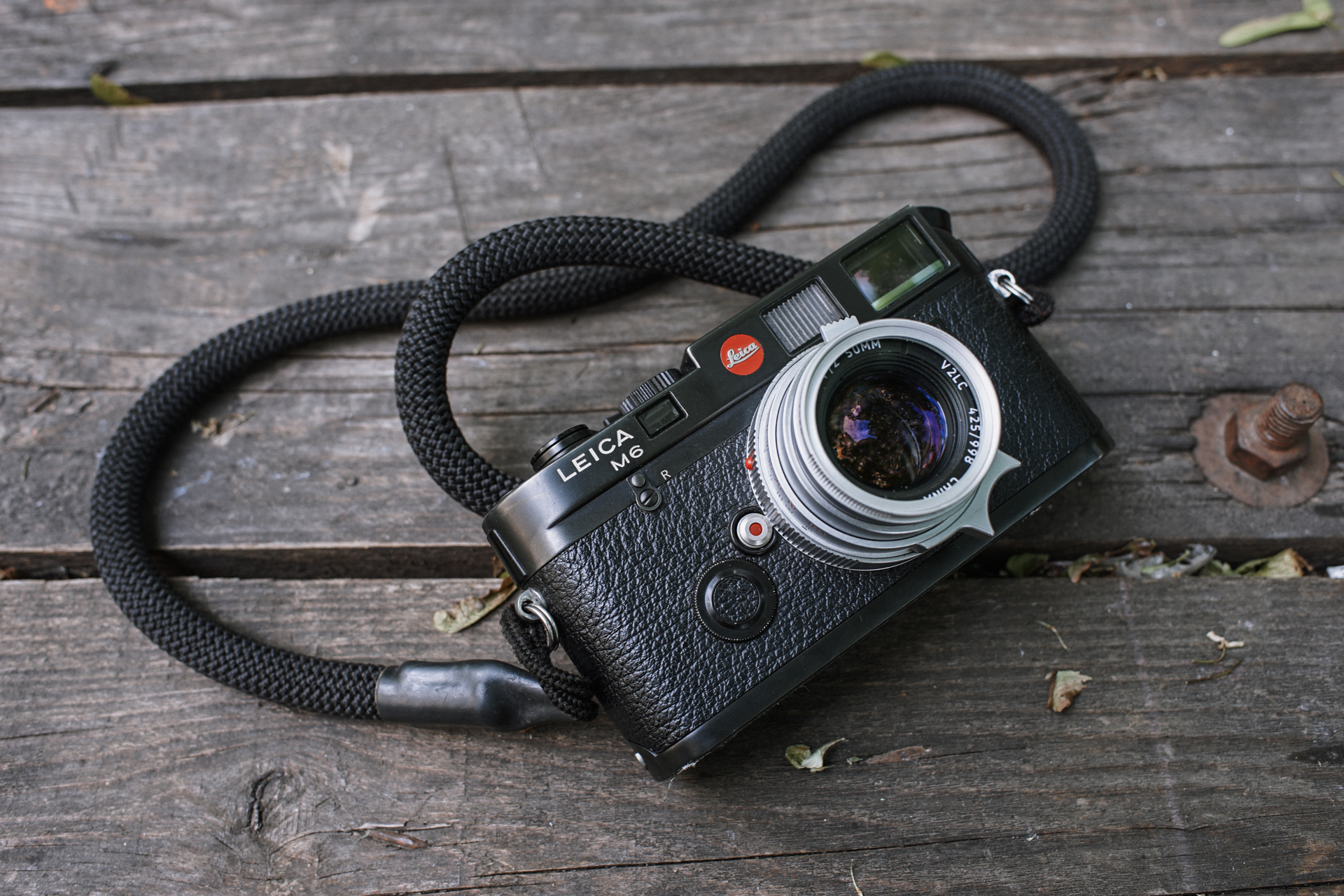 Пленочный фотоаппарат Leica M6